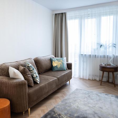 Apartament Zielona Ochota วอร์ซอ ภายนอก รูปภาพ